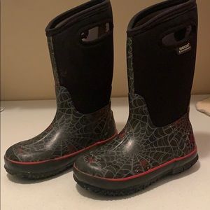 Boys winter Bog Boots